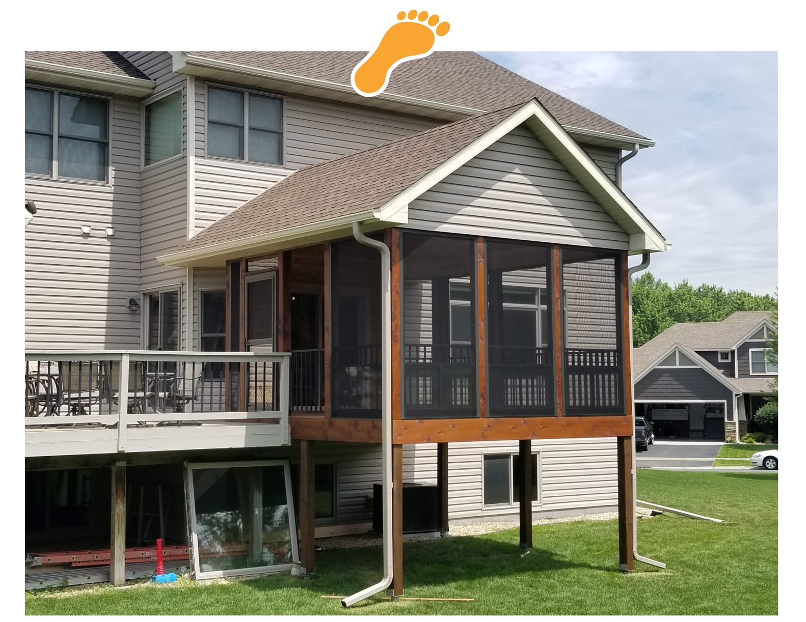 newly added screened in back porch - Barefoot Construction Home Addition